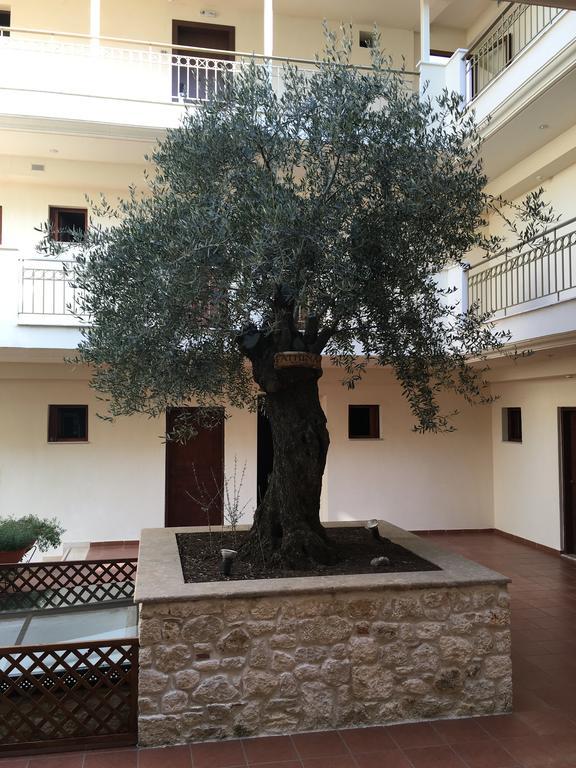 Electra Hotel Stavros  Buitenkant foto