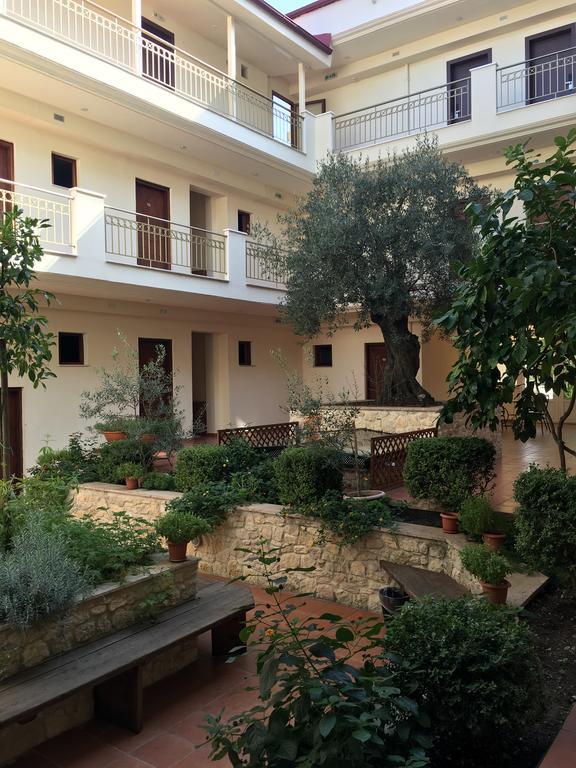 Electra Hotel Stavros  Buitenkant foto